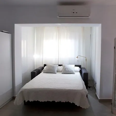 Malagueta 10 * Malaga