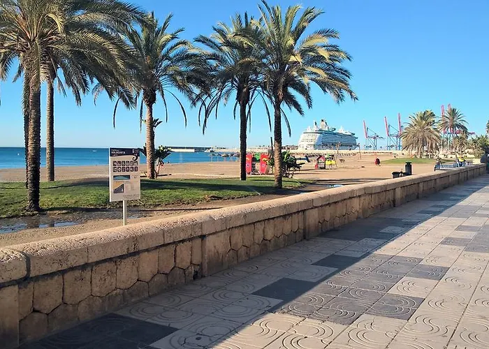 Malagueta 10 * Malaga